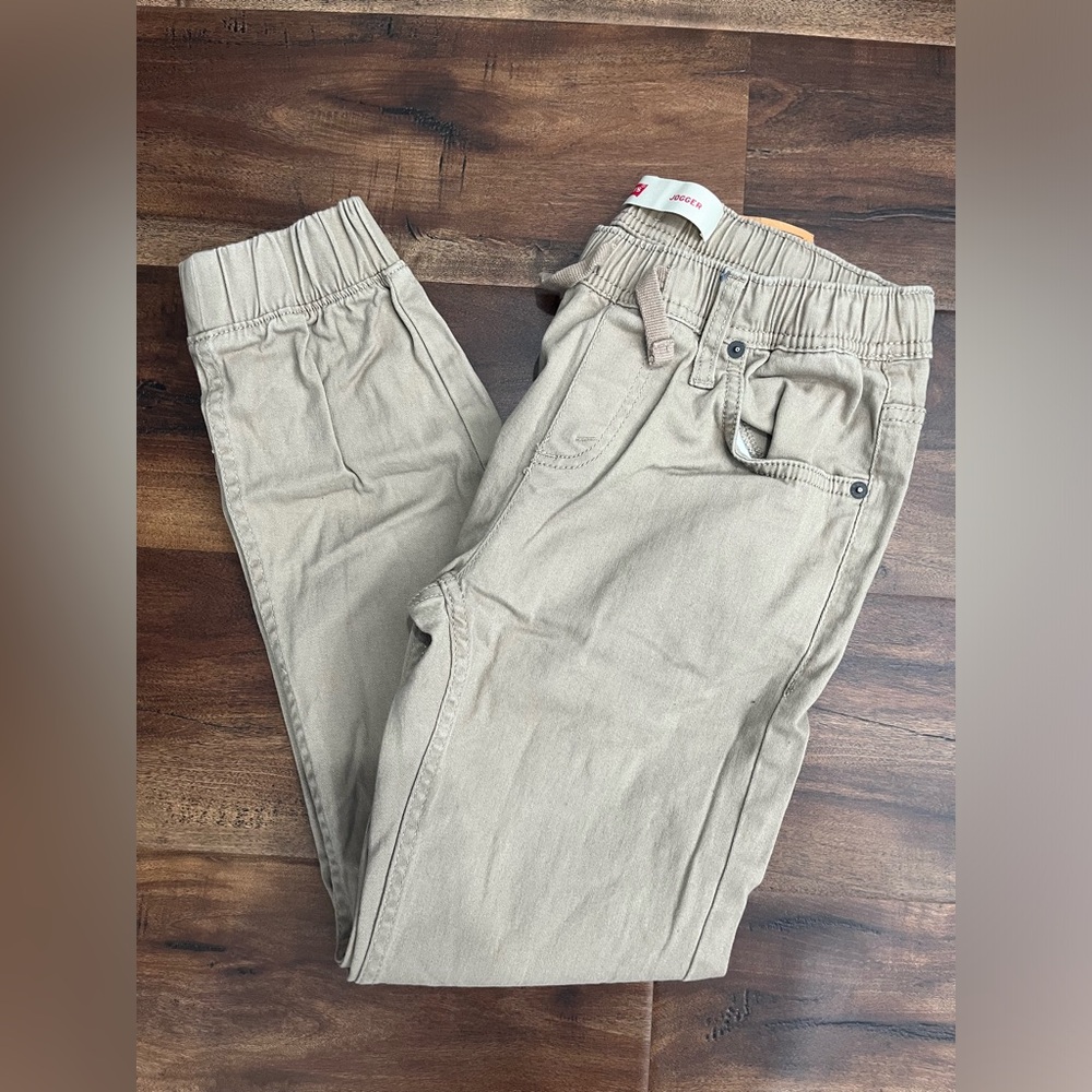 Boy Khaki Levi’s Joggers